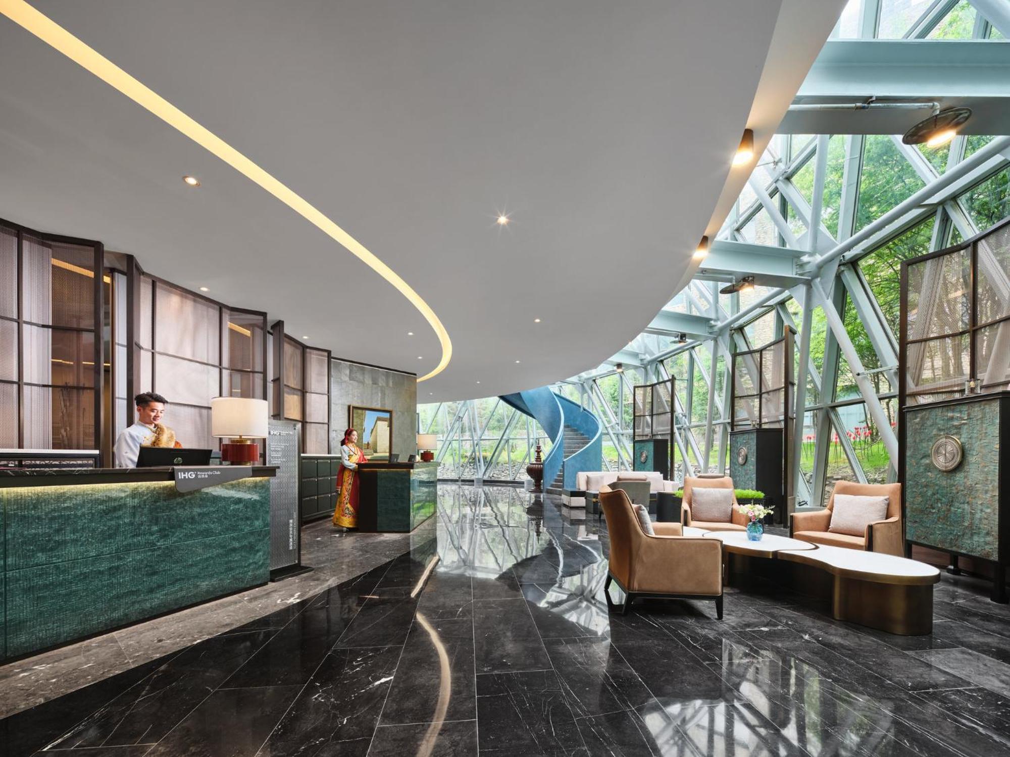 Intercontinental Resort Jiuzhai Paradise By Ihg Цзючжайгоу Экстерьер фото